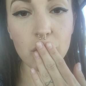 Meet your Posher, Carissa